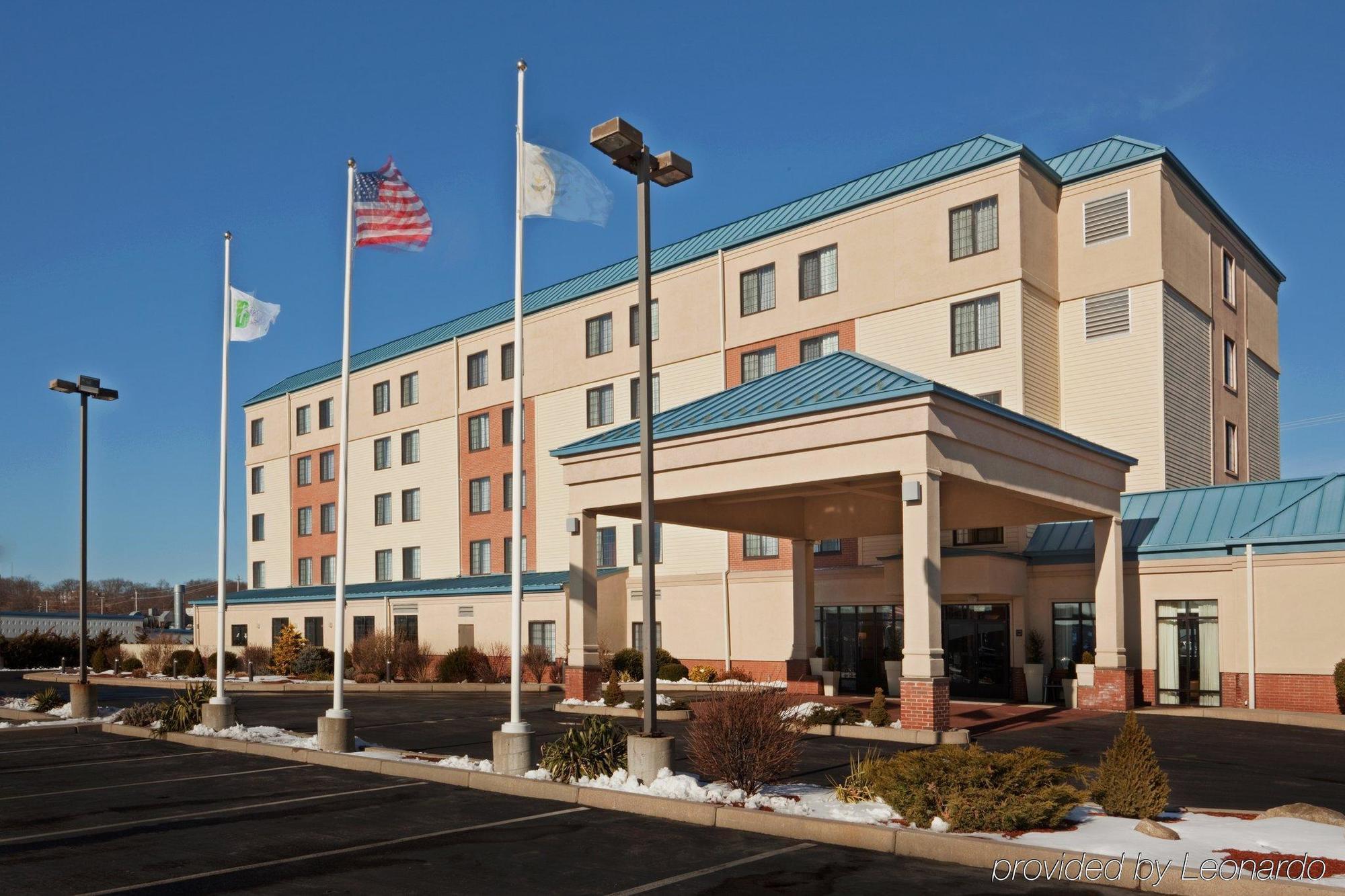Holiday Inn Express Hotel & Suites Providence-Woonsocket By Ihg Eksteriør bilde