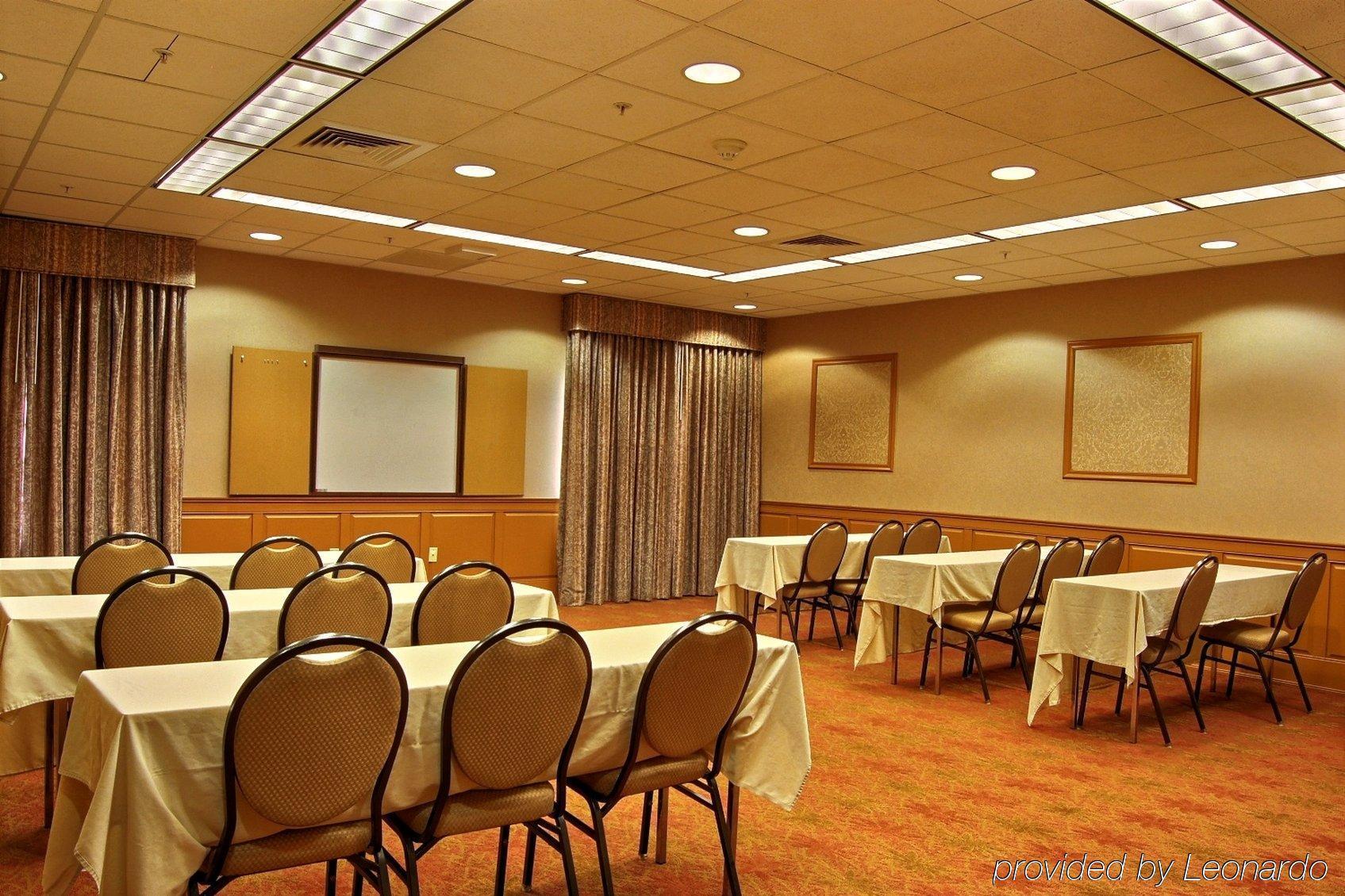 Holiday Inn Express Hotel & Suites Providence-Woonsocket By Ihg Business bilde