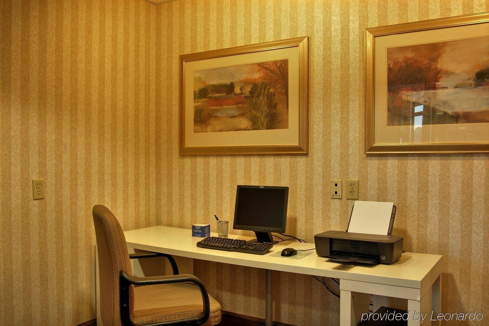 Holiday Inn Express Hotel & Suites Providence-Woonsocket By Ihg Business bilde