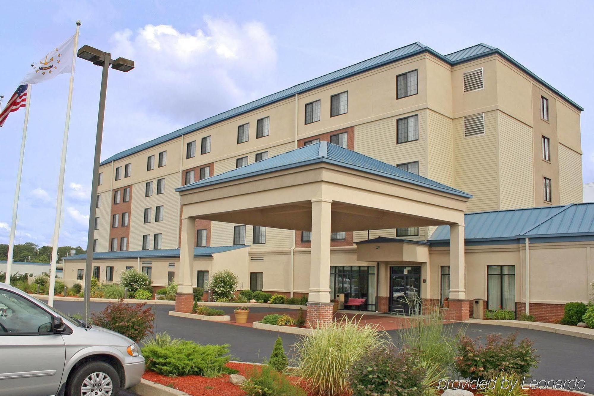 Holiday Inn Express Hotel & Suites Providence-Woonsocket By Ihg Eksteriør bilde