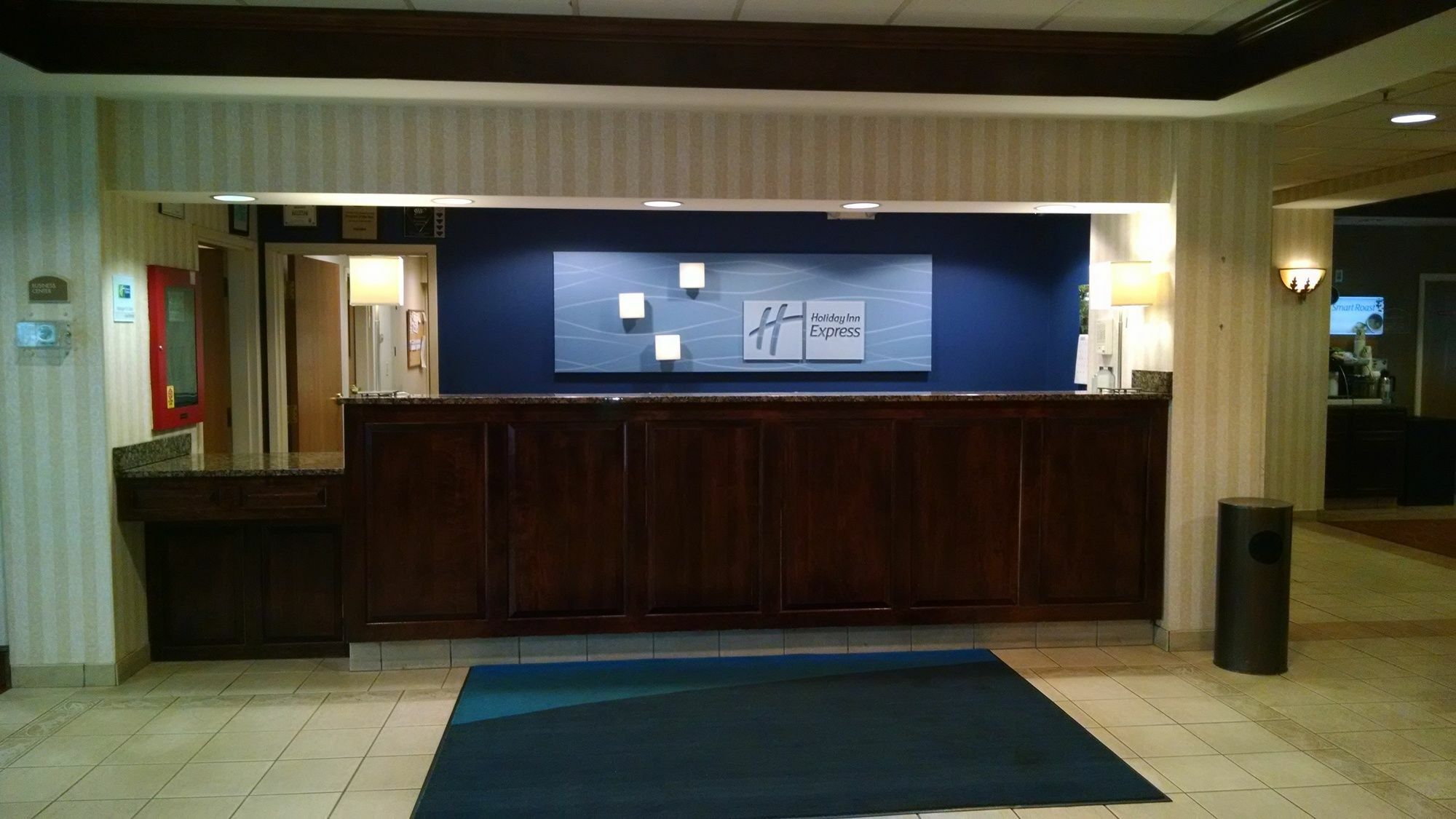 Holiday Inn Express Hotel & Suites Providence-Woonsocket By Ihg Eksteriør bilde